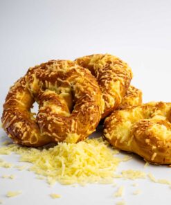 Bánh Pretzel Phô Mai Mozzarella - Pretzel With Mozzarella Cheese