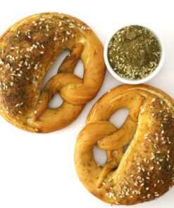 Pretzel With Za'atar Herb - Bánh Pretzel và lá Za’atar